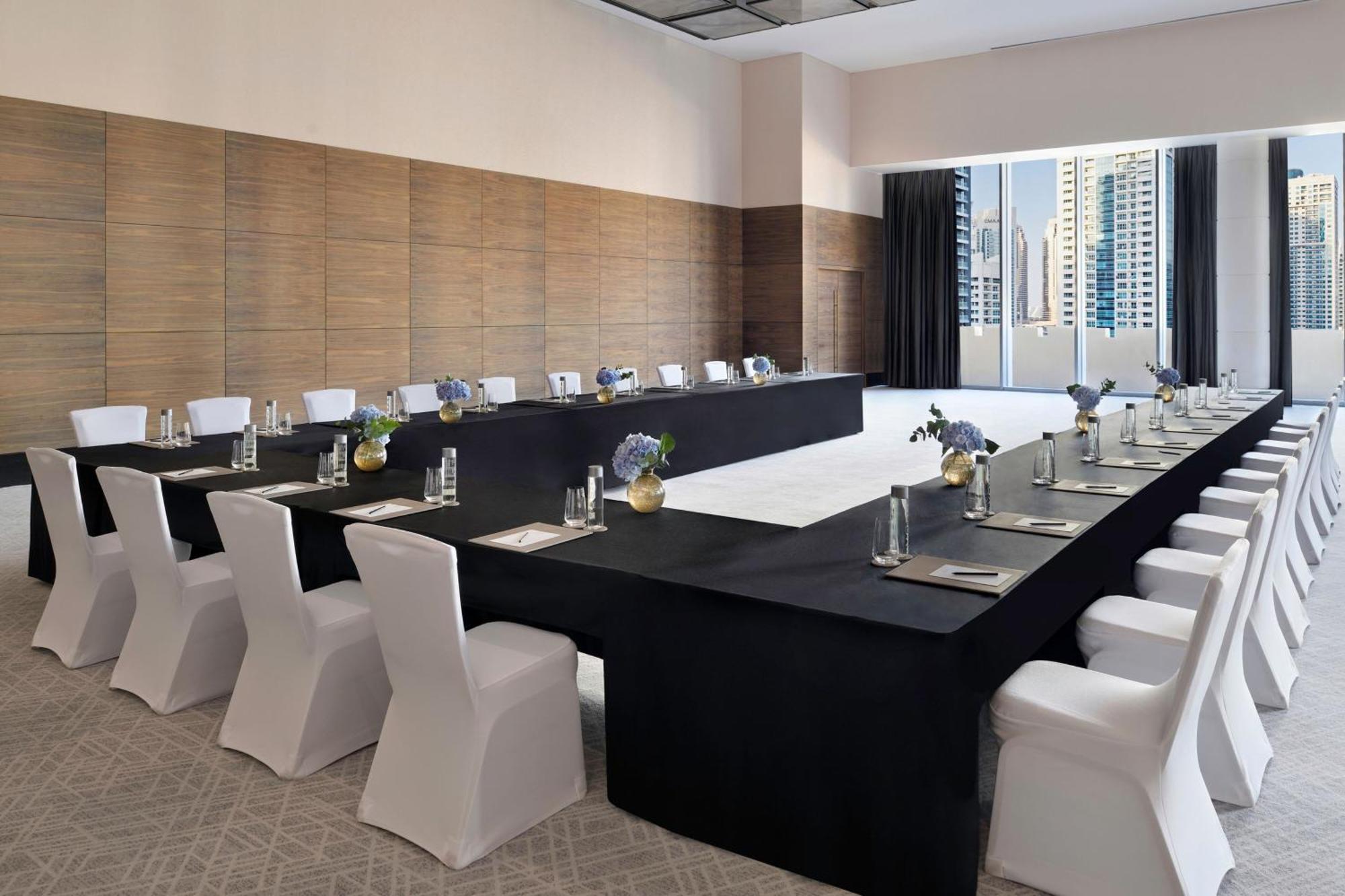 Address Dubai Marina Hotel Bagian luar foto Meeting room