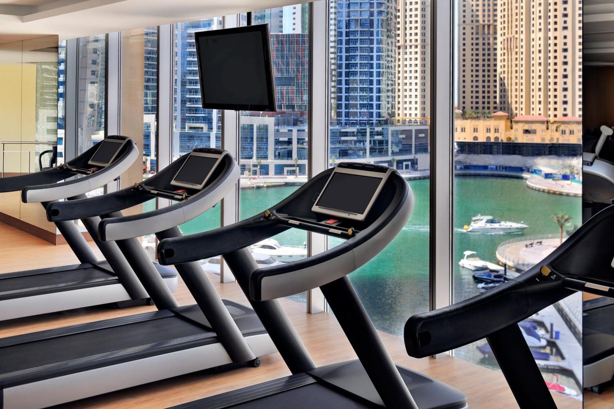 Address Dubai Marina Hotel Bagian luar foto The gym at the Address Downtown Hotel