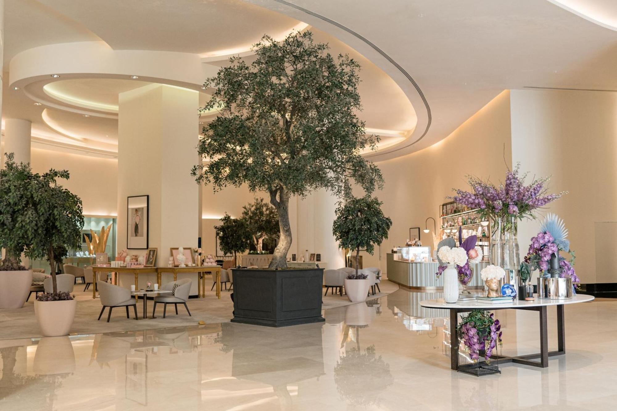 Address Dubai Marina Hotel Bagian luar foto The lobby of the hotel